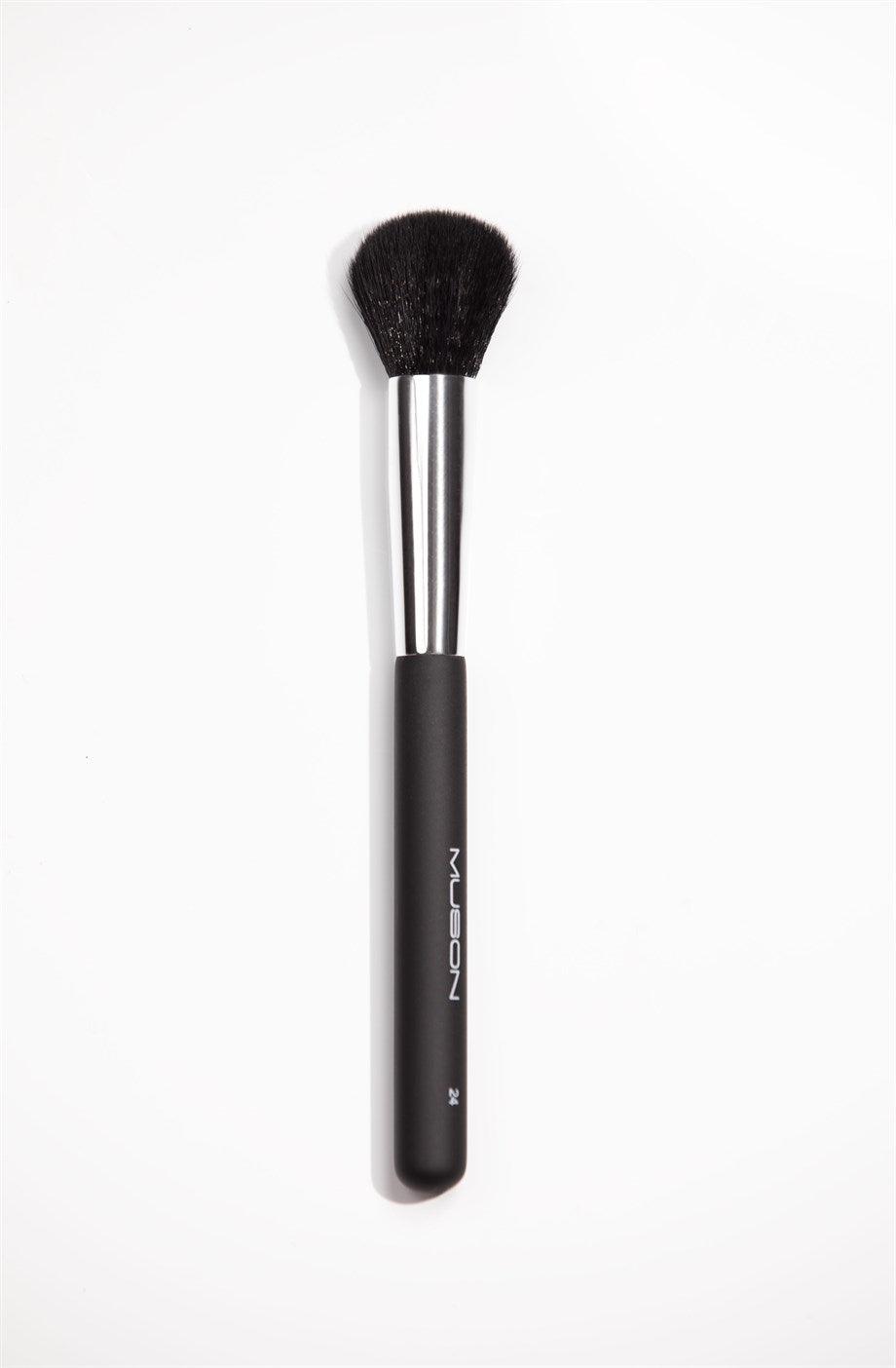 Muson No:24 Foundation Brush - Lujain Beauty